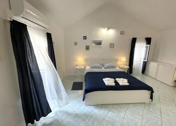 Nanu Apartment